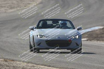 media/Oct-18-2025-Speed Ventures (Sat) [[8b3b7cf525]]/Purple/Session 2 (Phil Hill)/